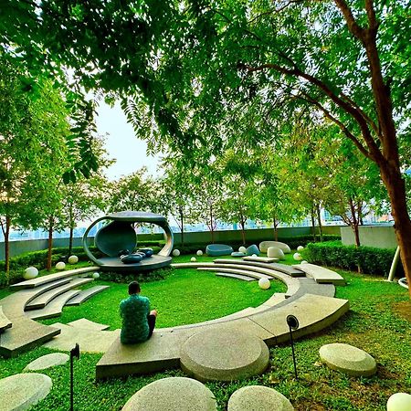 Scarletz Suites Klcc By Aura 吉隆坡 外观 照片