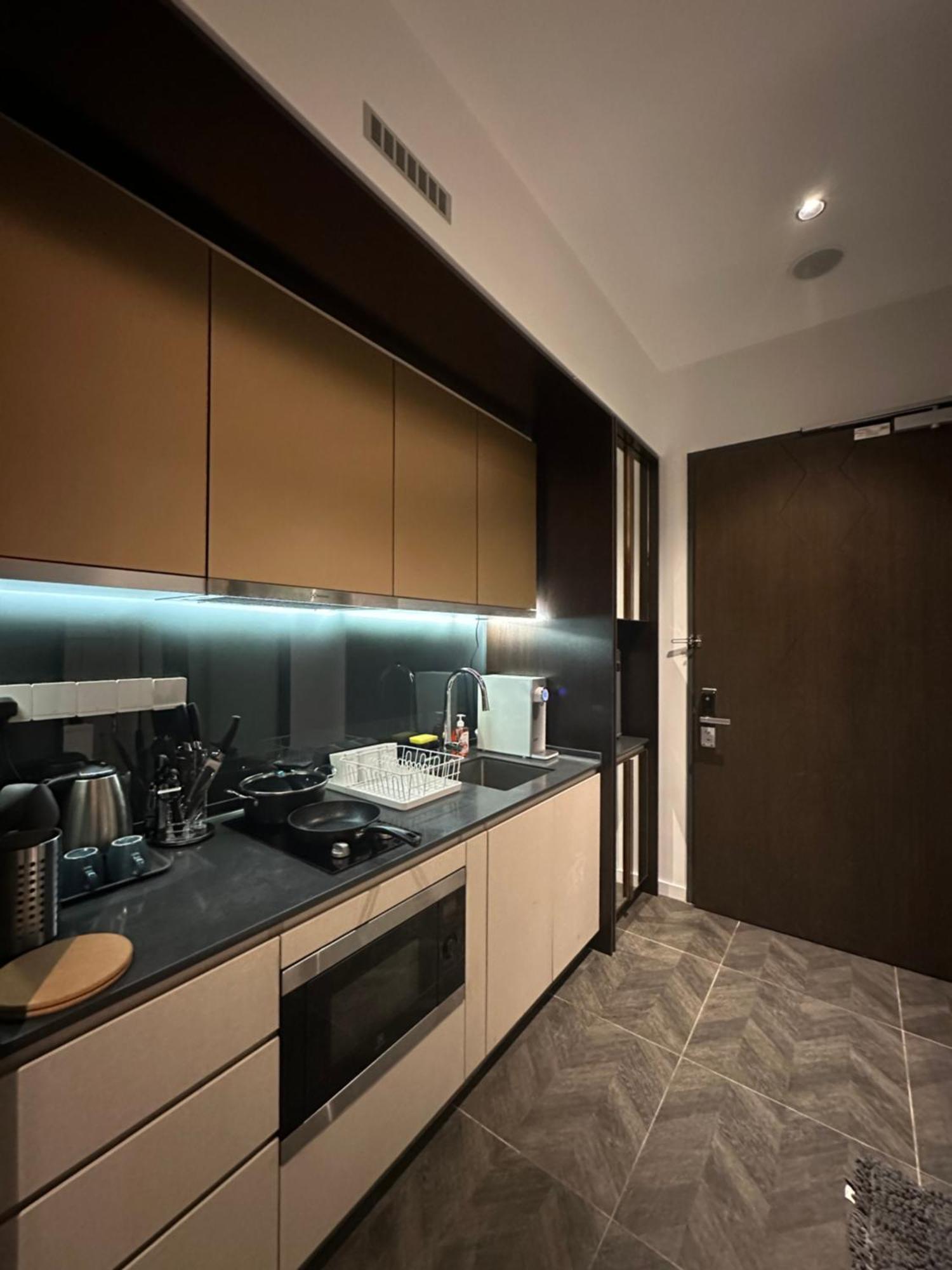 Scarletz Suites Klcc By Aura 吉隆坡 外观 照片